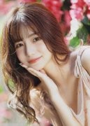 镜子里我们连系的